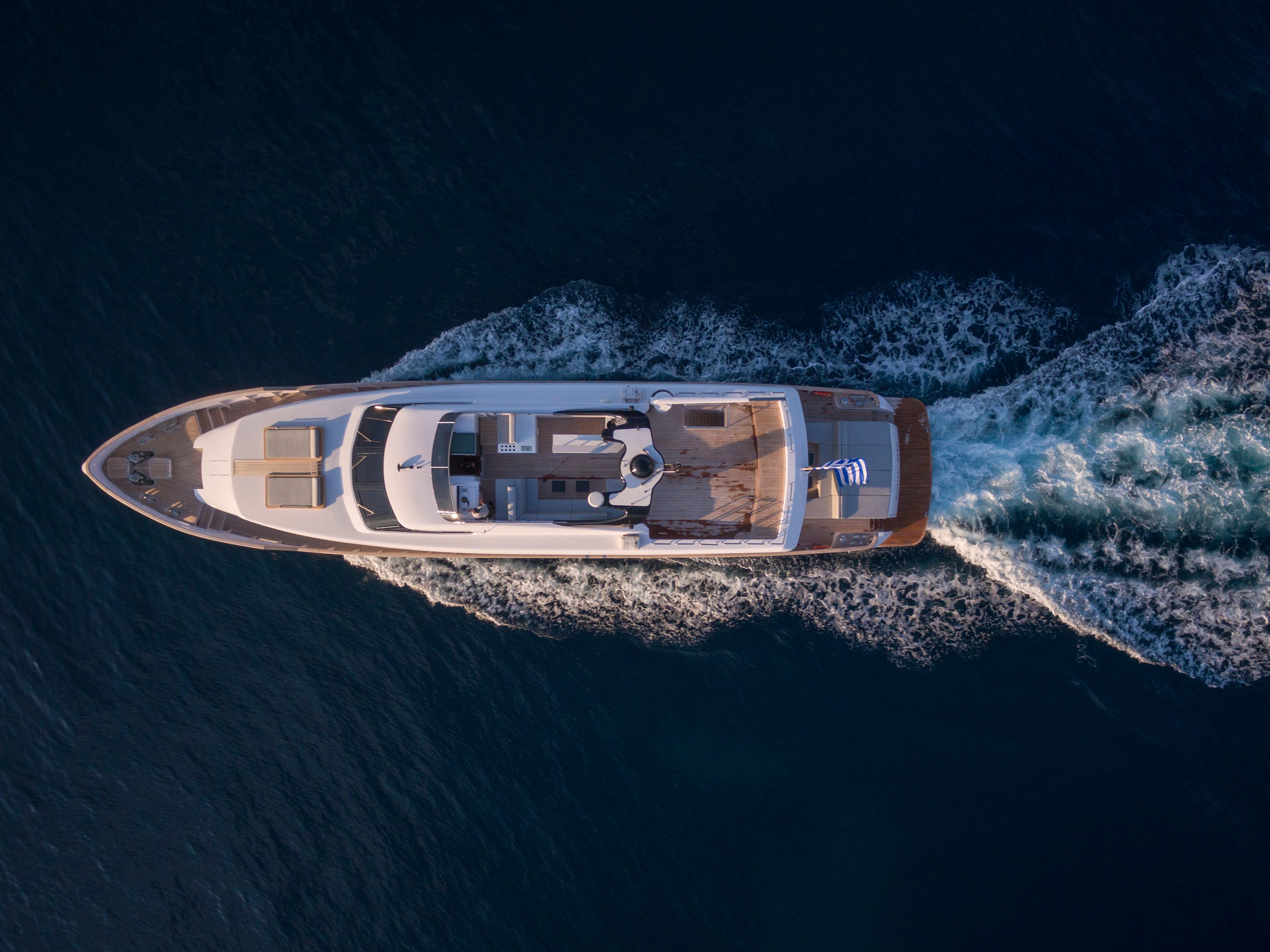 Bugari 100 - 5 + 2 cab. - Project Steel, picture 4