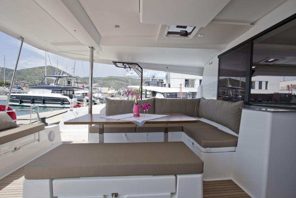 Fountaine Pajot Saona 47 Quintet - 5 + 1 cab. - FREJA, picture 9