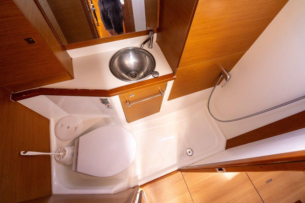 Sun Odyssey 389 - PEWEE, picture 10