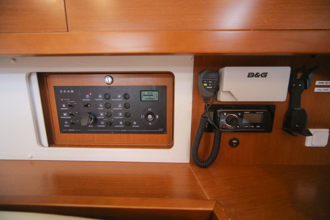 Oceanis 45 - 4 cab. - STRAUSS , picture 11