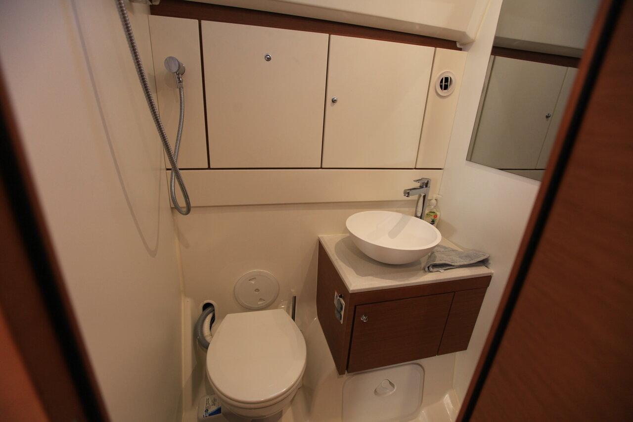 Jeanneau 54 - 3 cab. - Silvergirl, picture 15