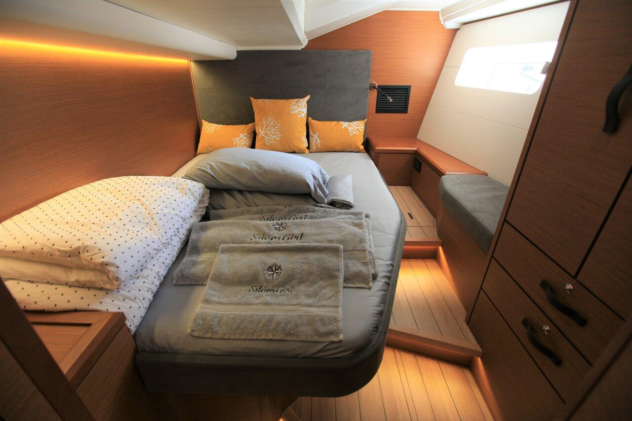Jeanneau 54 - 3 cab. - Silvergirl, picture 10