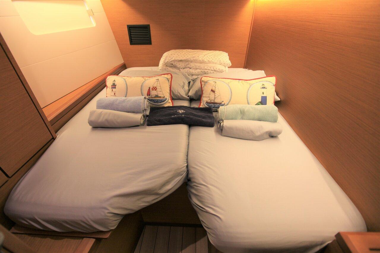 Jeanneau 54 - 3 cab. - Silvergirl, picture 13