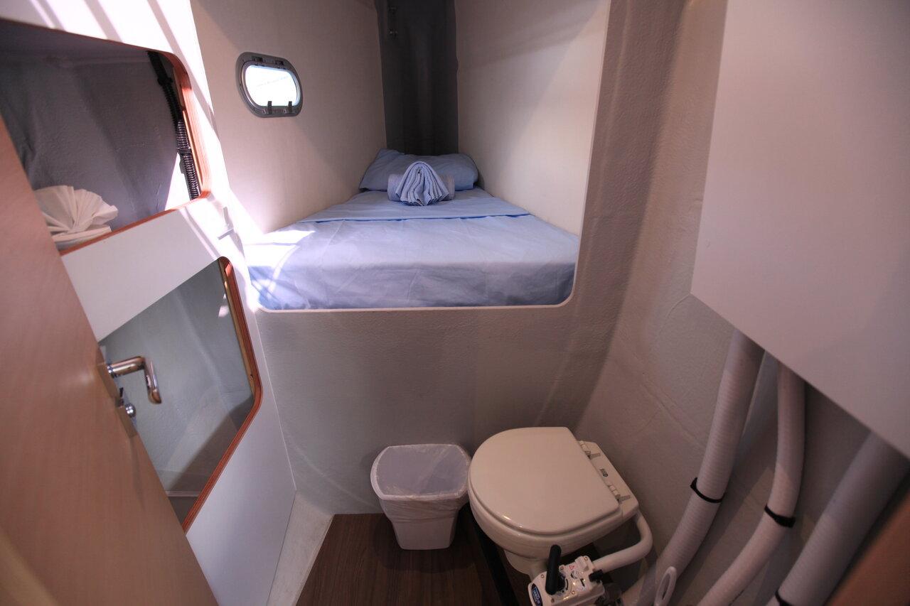 Fountaine Pajot Saona 47 Quintet - 5 + 1 cab. - Three Sheets, picture 22