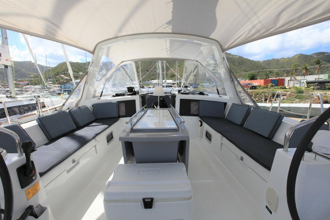 Oceanis 48 - 4 cab. - J Dog, picture 6