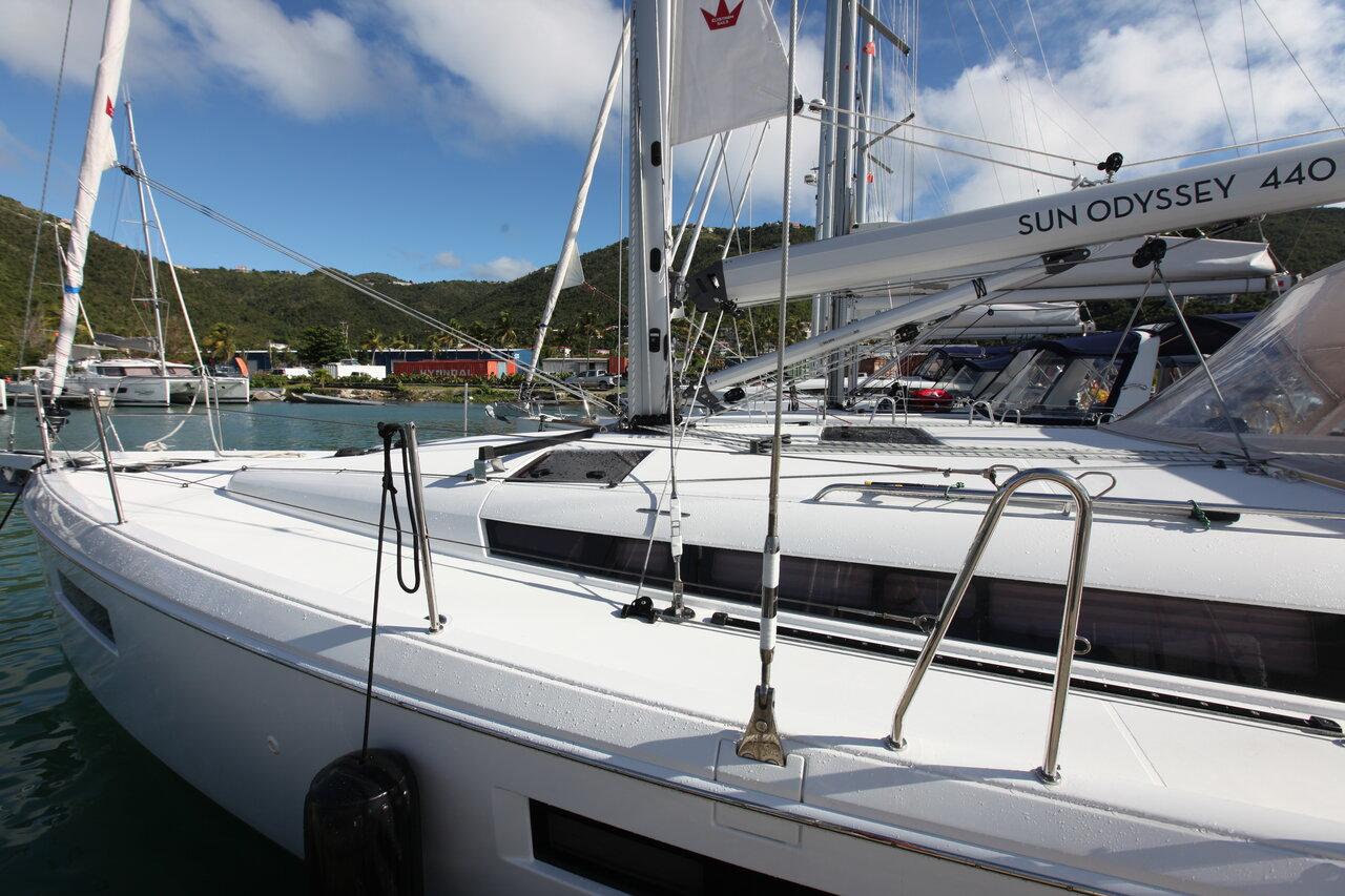 Sun Odyssey 440 - 2 cab. - Andiamo, picture 4