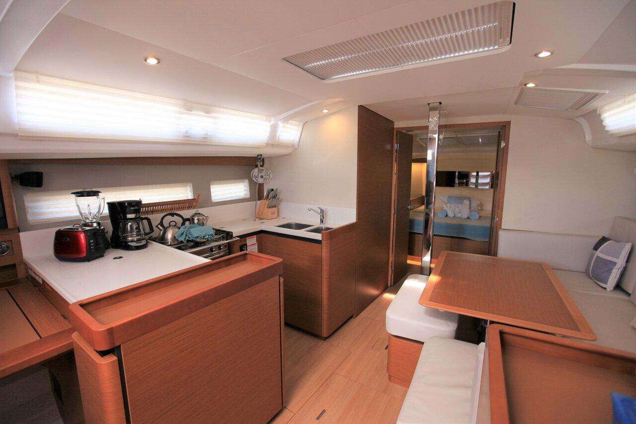 Sun Odyssey 440 - 2 cab. - Andiamo, picture 10