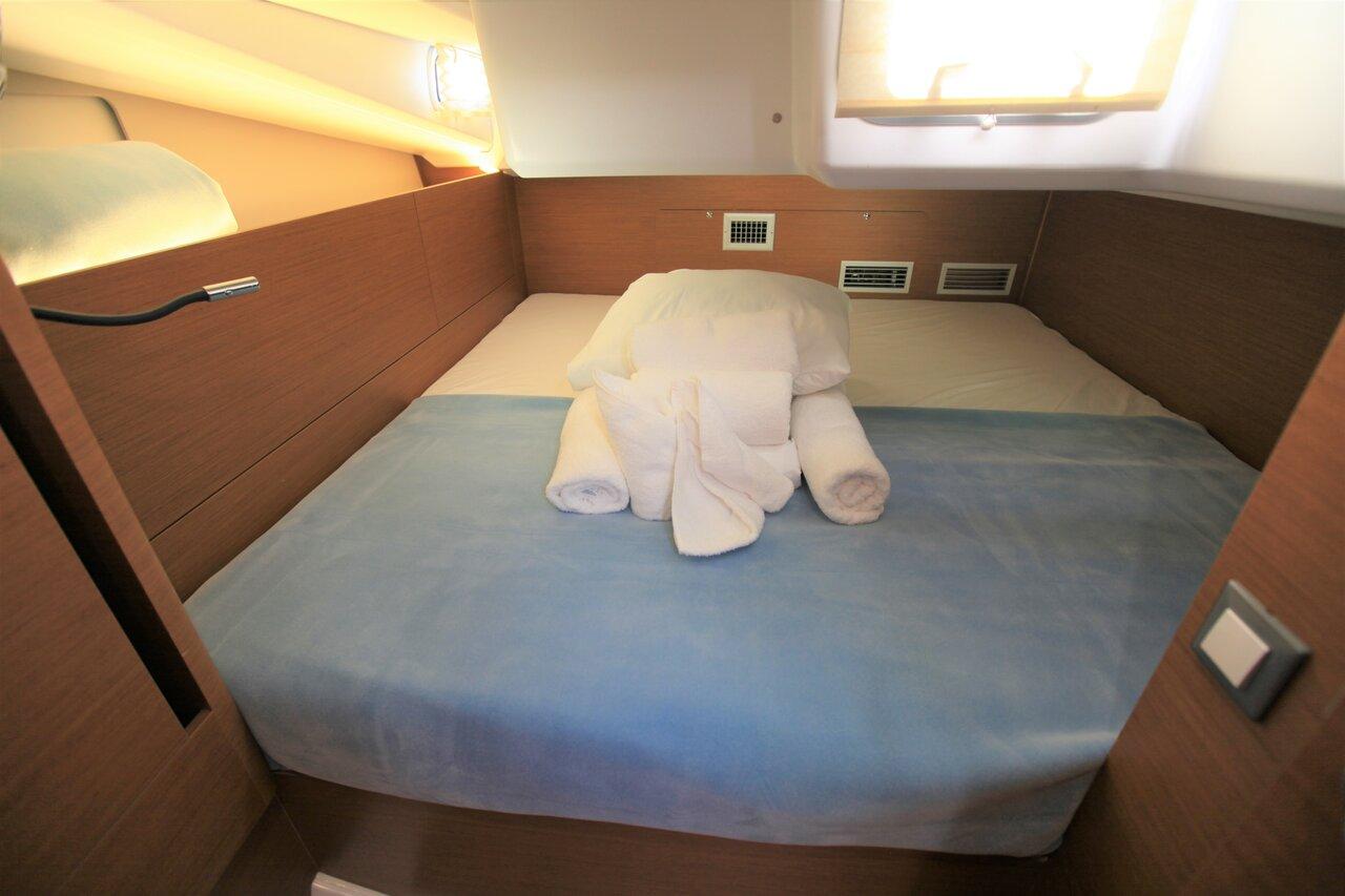 Sun Odyssey 440 - 2 cab. - Andiamo, picture 18