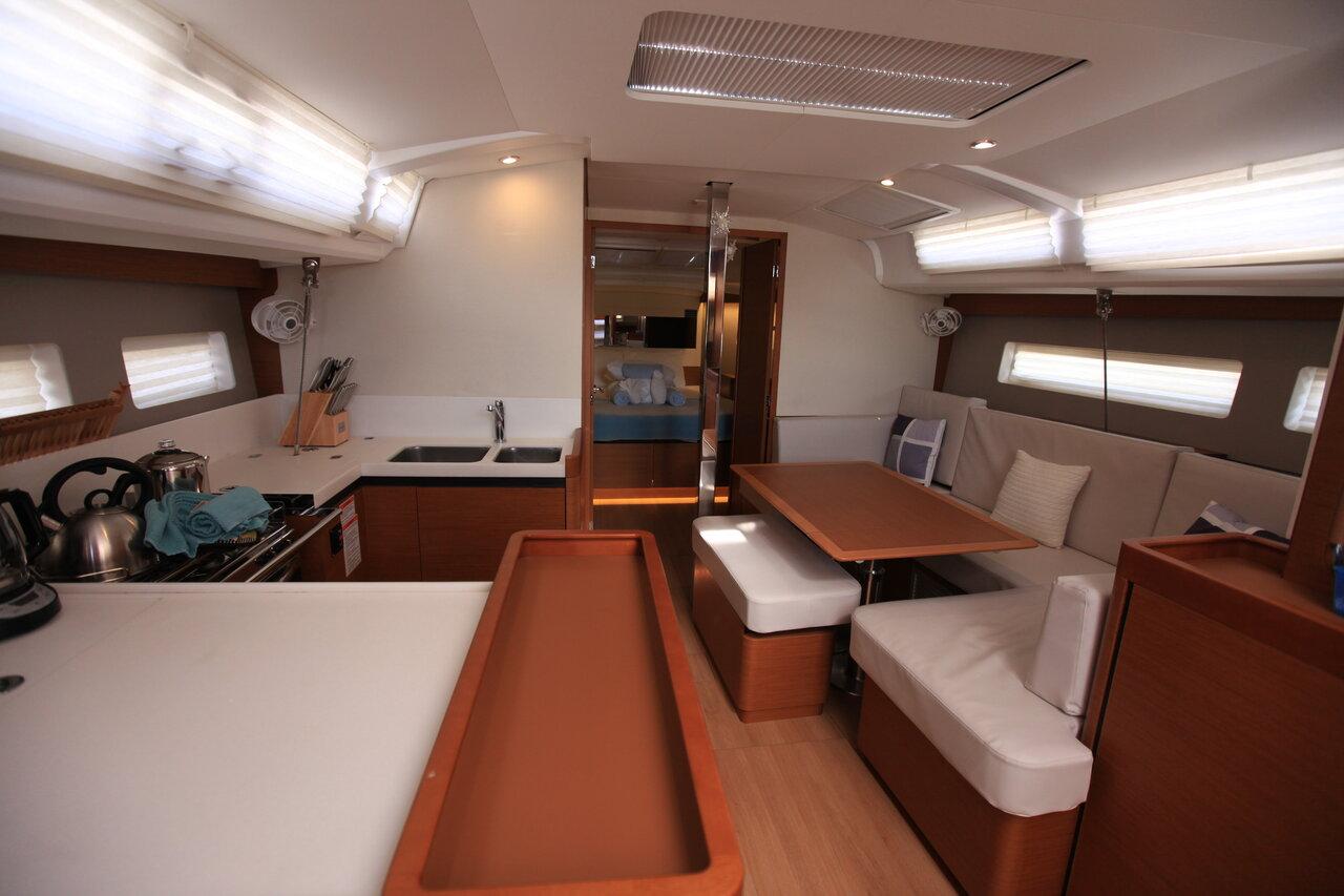 Sun Odyssey 440 - 2 cab. - Andiamo, picture 7