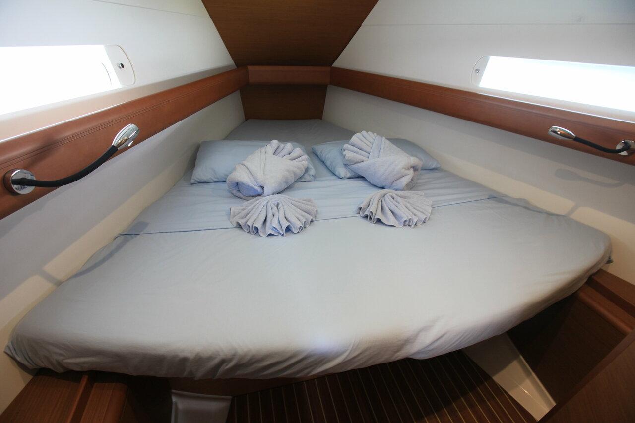 Sun Odyssey 419 - 3 cab. - Indian Chief, picture 16