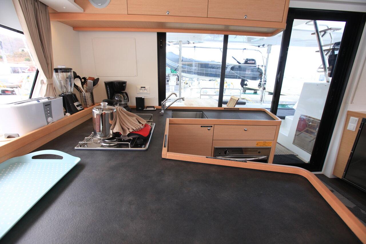 Lagoon 42 - 4 + 1 cab. - Stella, picture 14