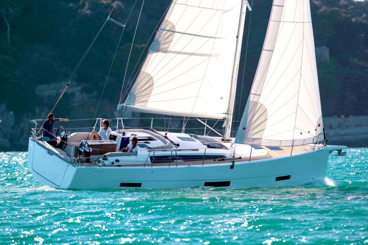 Dufour 390 GL - INVICTUS , picture 1