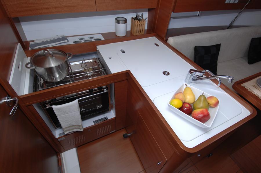 Dufour 335 GL - Lara, picture 26