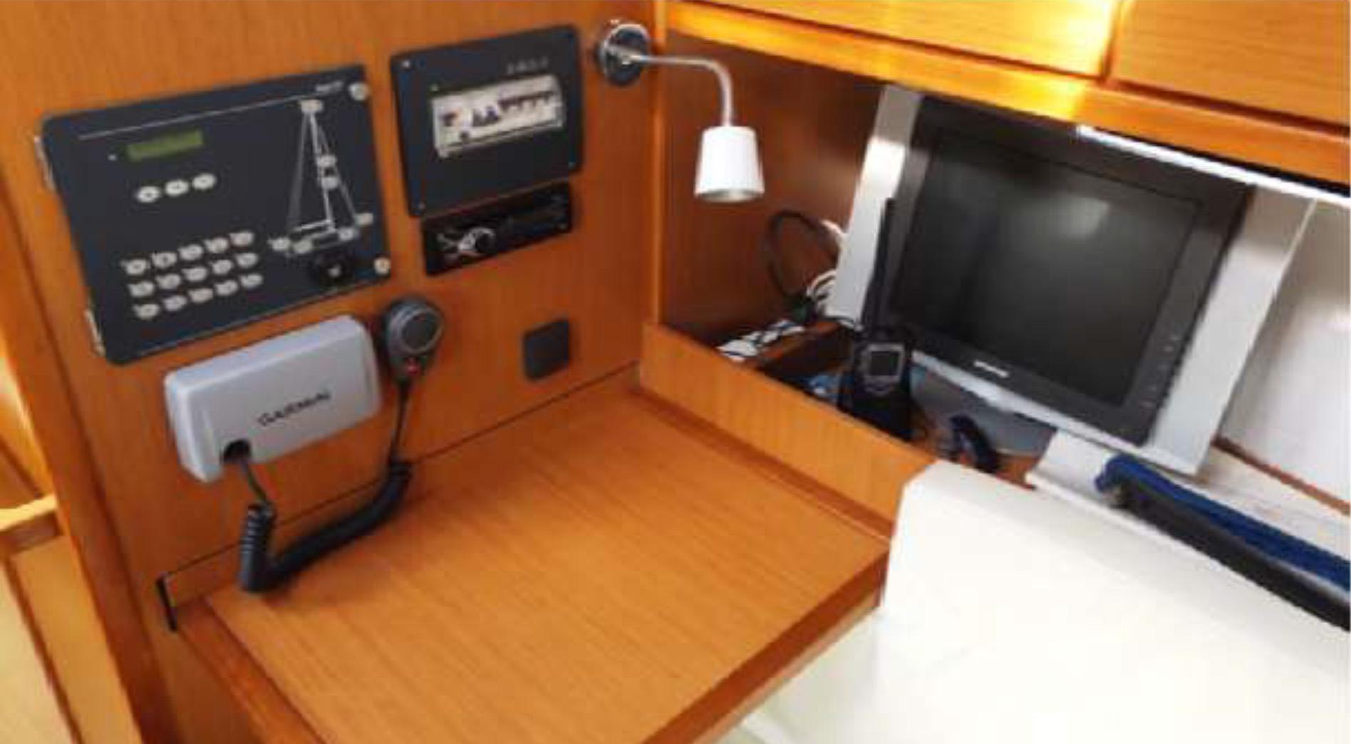 Bavaria Cruiser 36 - Kiwi, picture 11