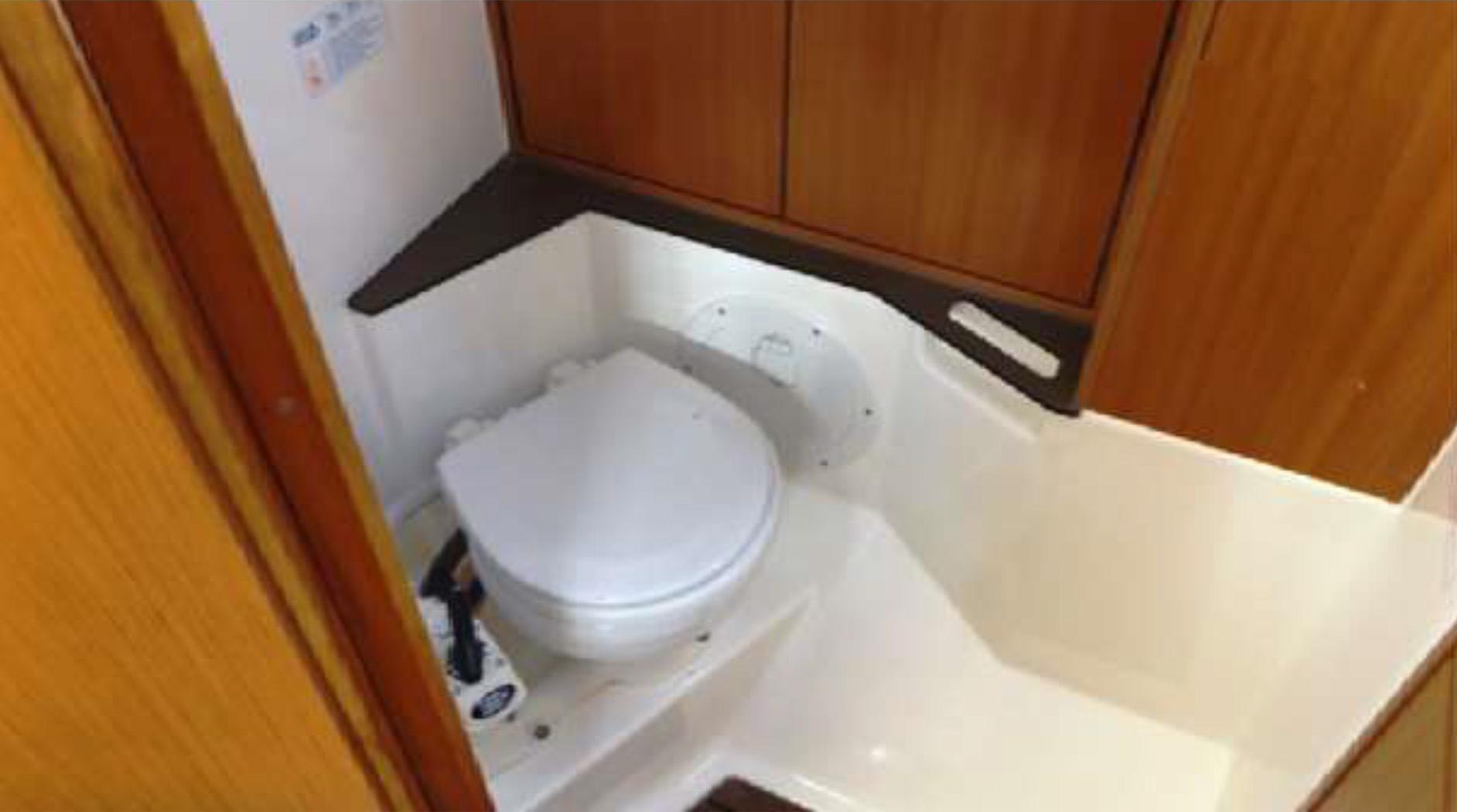 Bavaria Cruiser 36 - Kiwi, picture 17