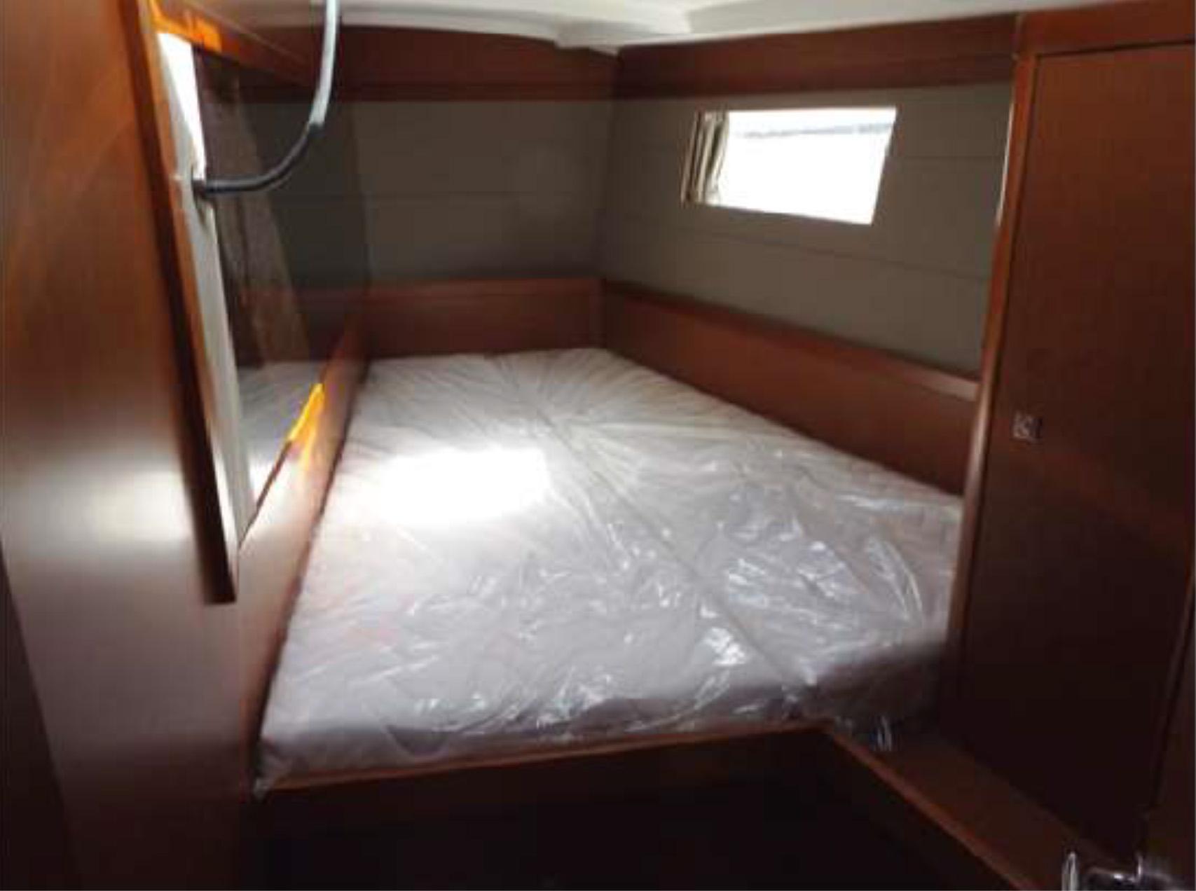 Oceanis 48 - 5 cab. - Wayward Prince , picture 23