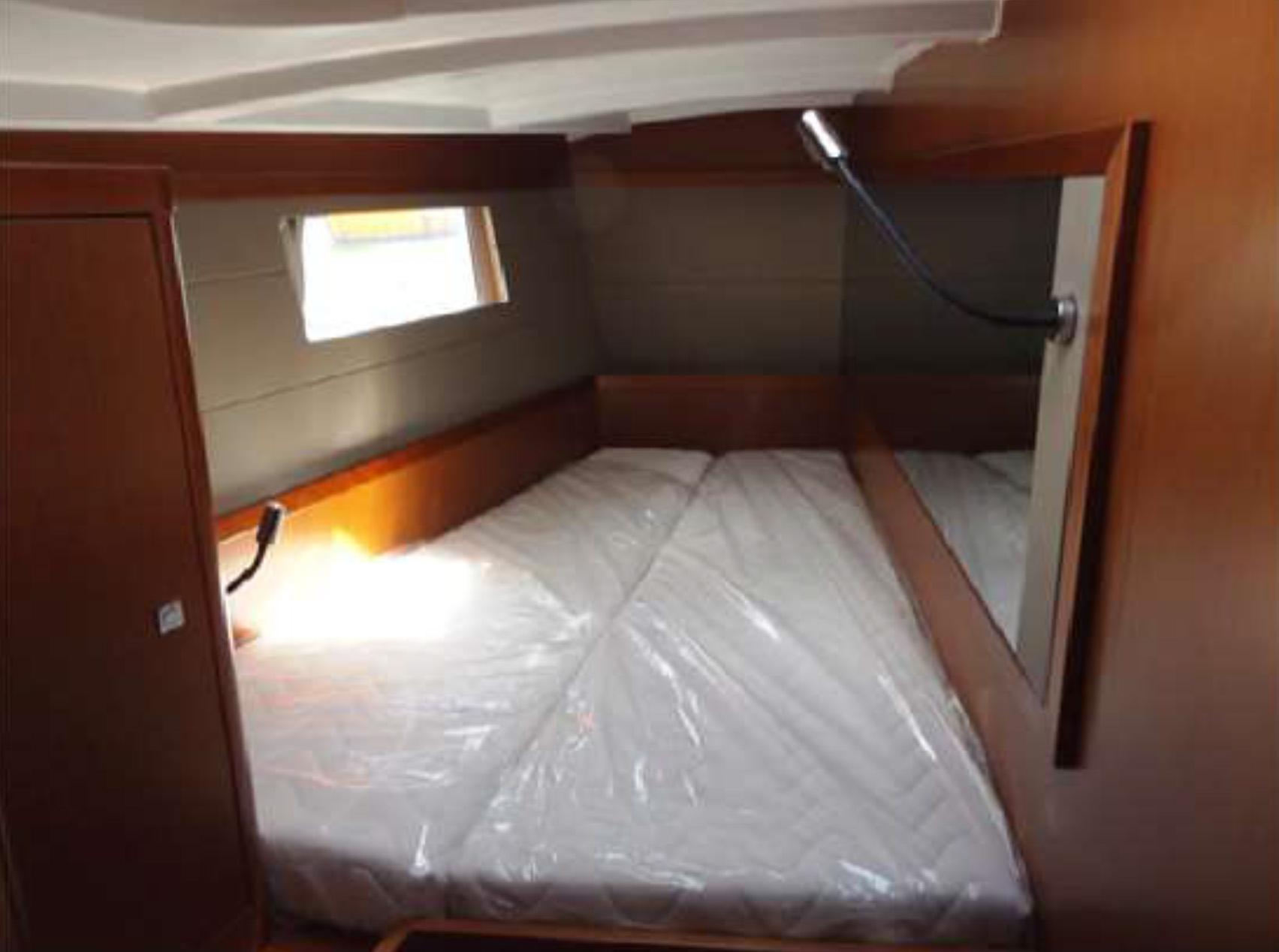 Oceanis 48 - 5 cab. - Wayward Prince , picture 25