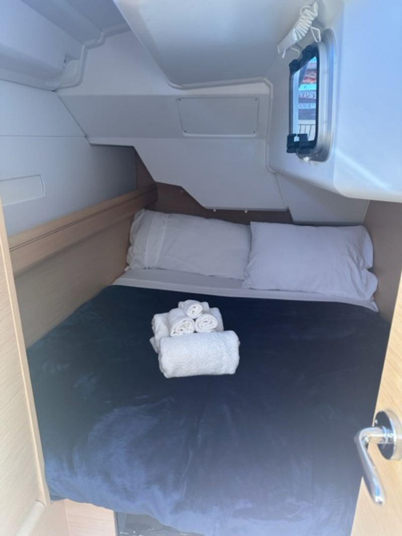 Sun Odyssey 389 - 39 North, picture 11