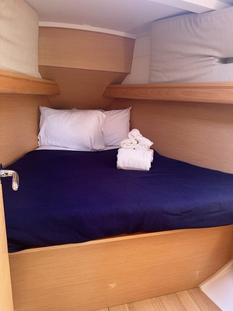 Sun Odyssey 389 - 39 North, picture 9