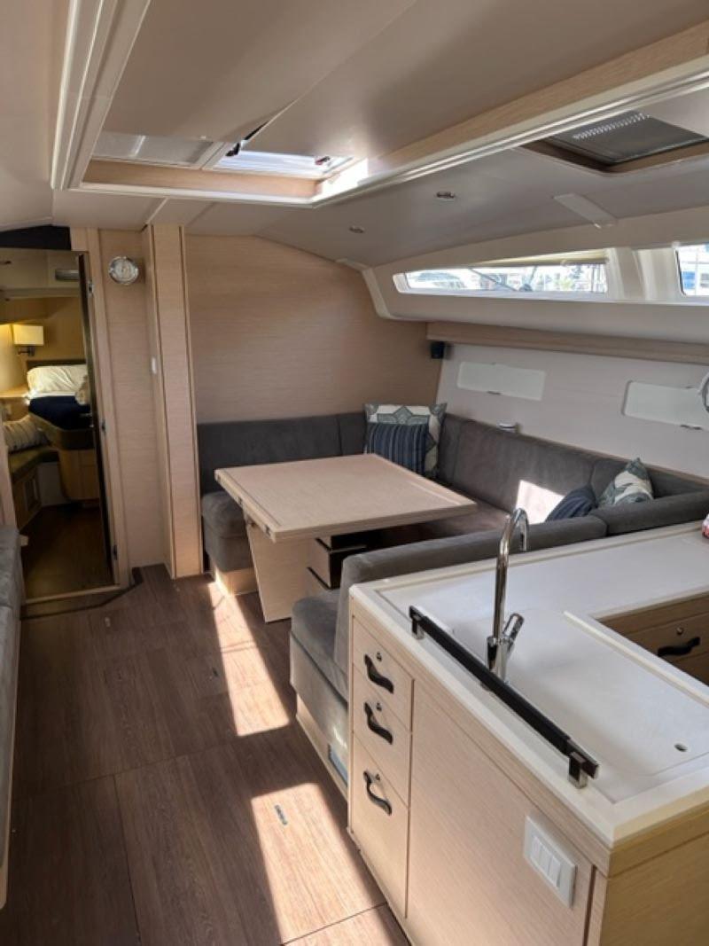 Jeanneau 51 - Recovery Room, picture 11