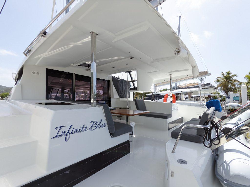 Fountaine Pajot Lucia 40 - 4 cab. - Infinite Blue, picture 3