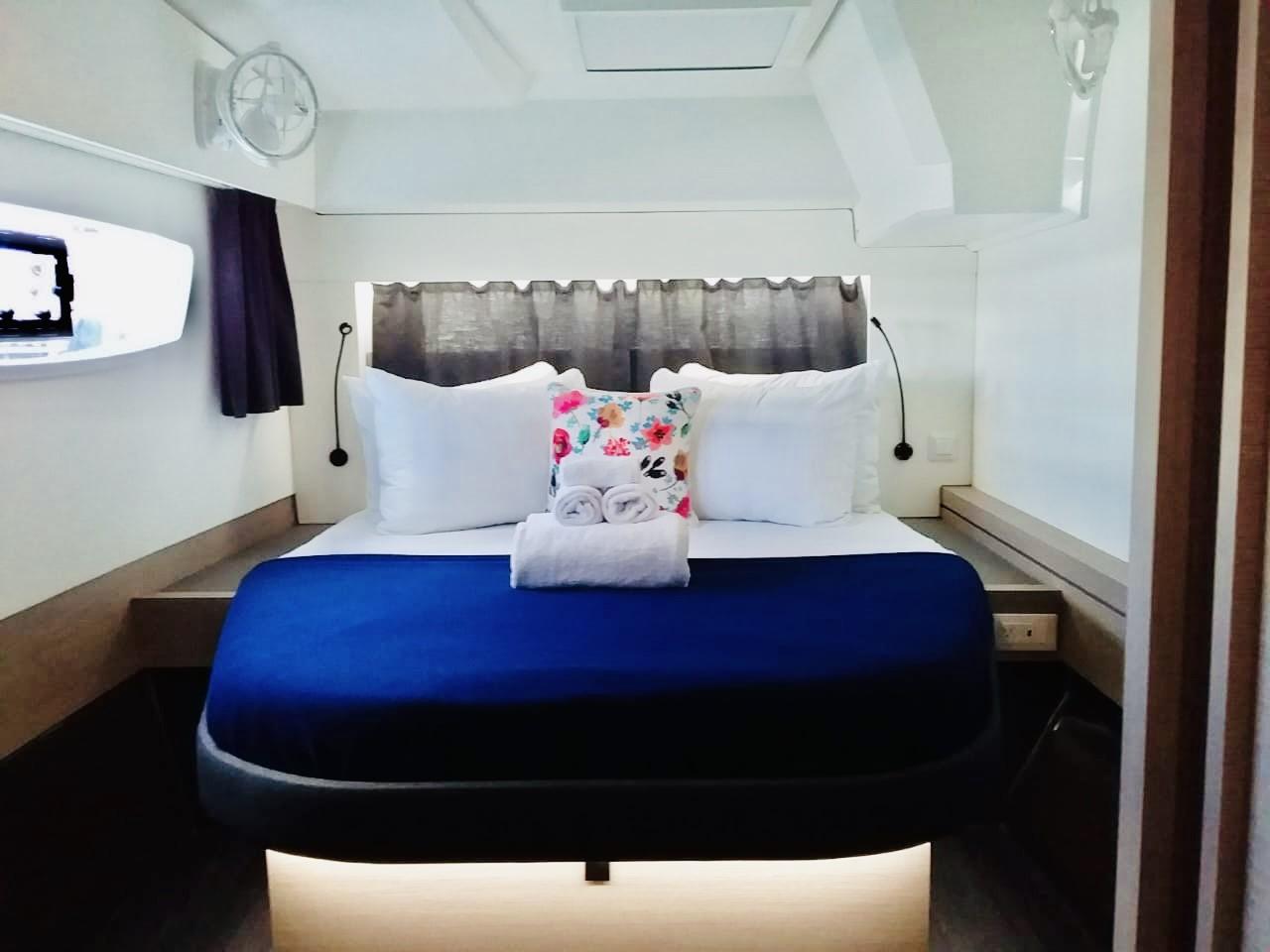 Fountaine Pajot Astrea 42 Maestro - Serene Blue, picture 15