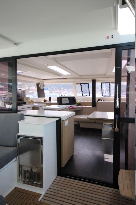 Fountaine Pajot Saona 47 - 5 cab. - La Belle Vie, picture 15