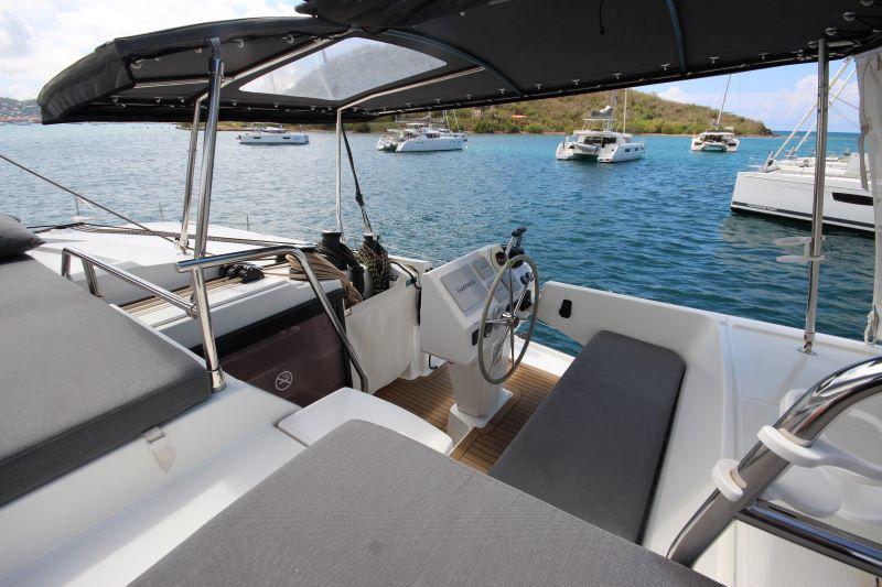 Fountaine Pajot Saona 47 - 5 cab. - La Belle Vie, picture 8