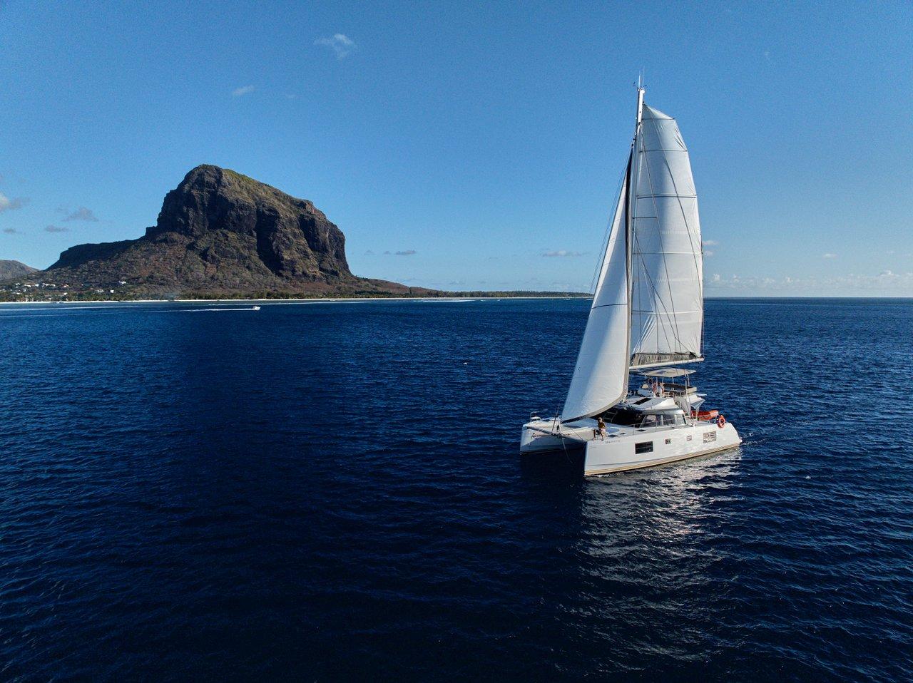 Nautitech 46 Fly - Sea Spirit III, picture 1