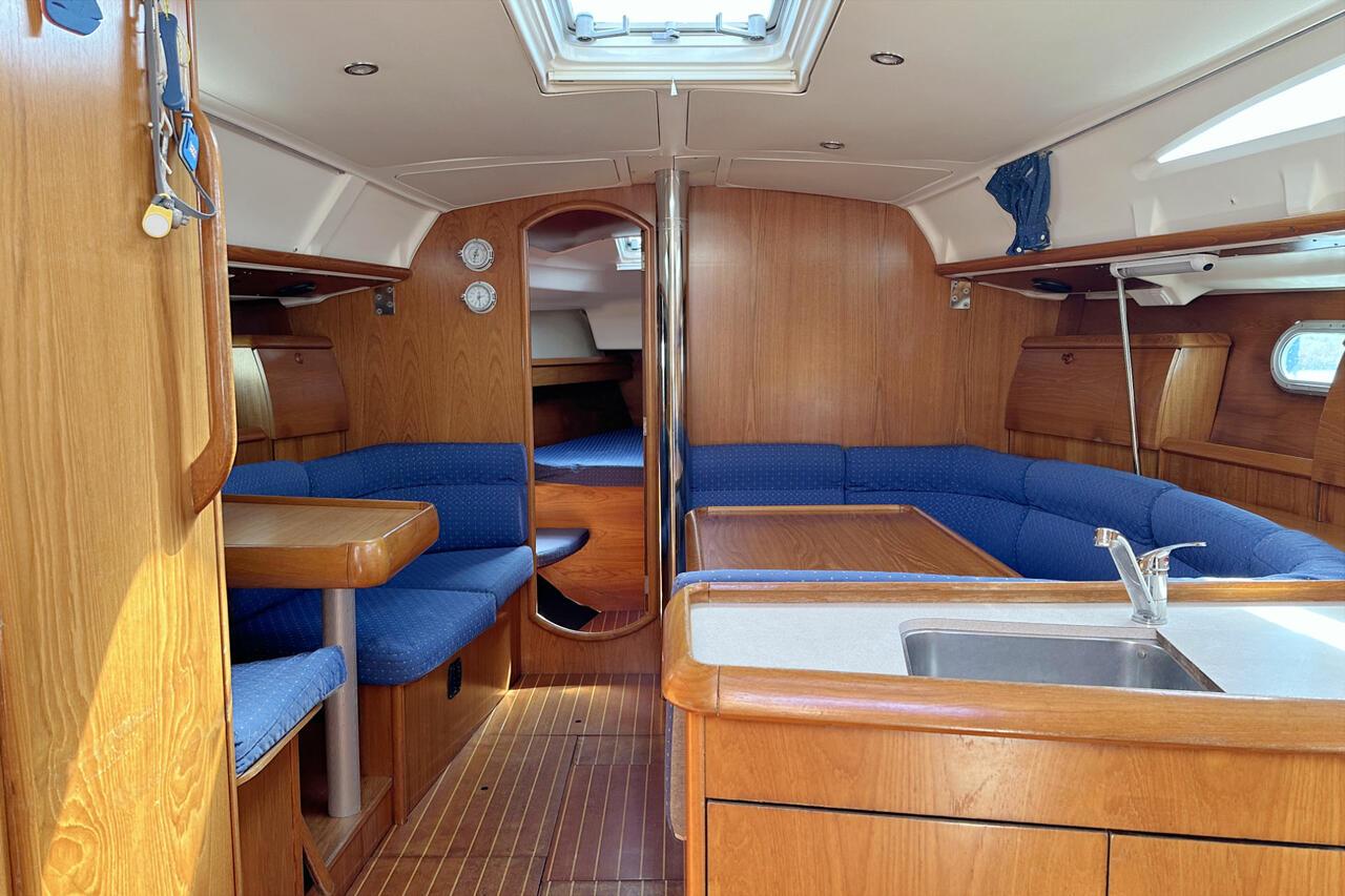 Sun Odyssey 40 - Moulin Rouge, picture 13