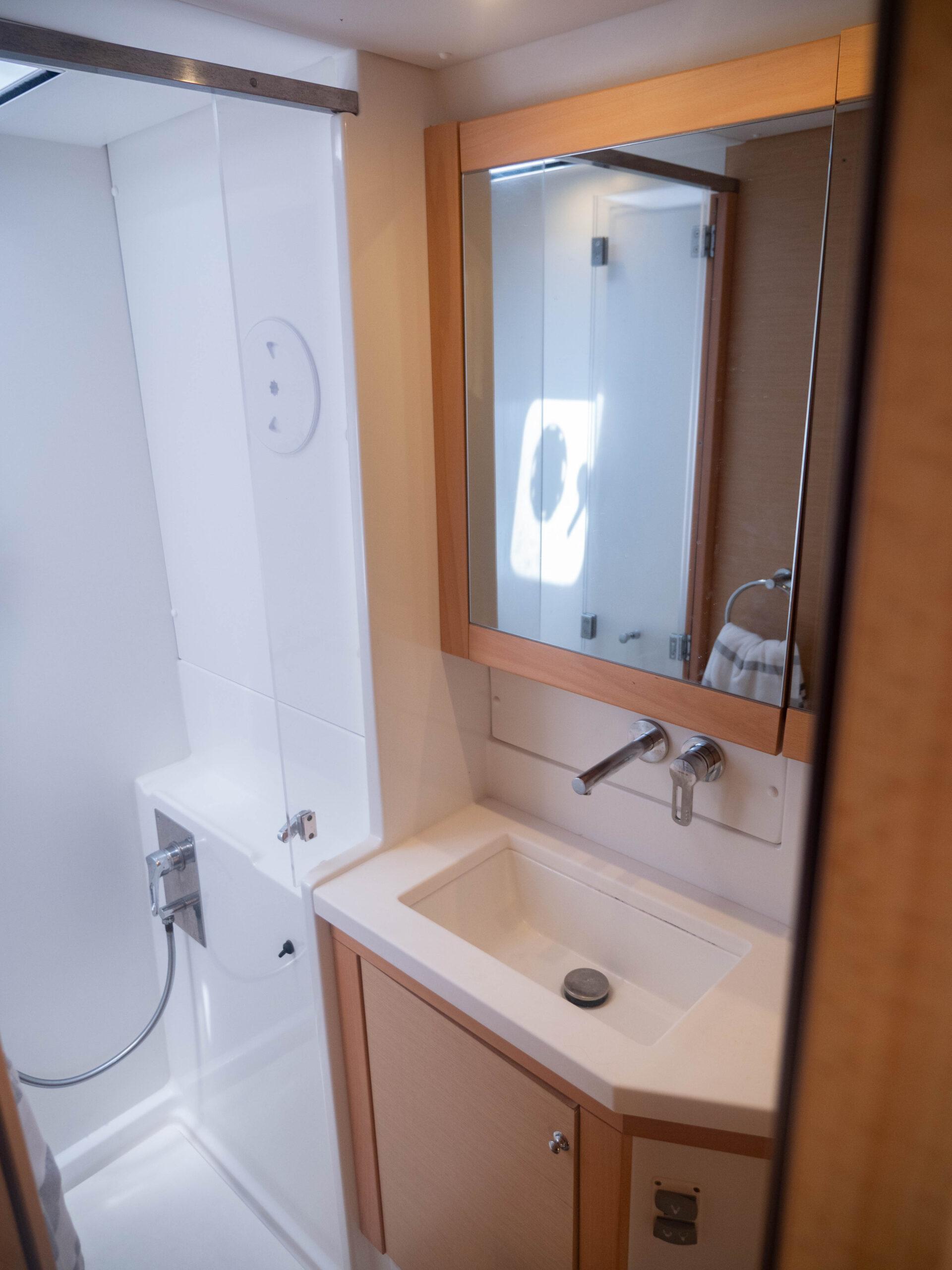 Lagoon 450 F - 4 + 2 cab. - Butterfly, picture 14