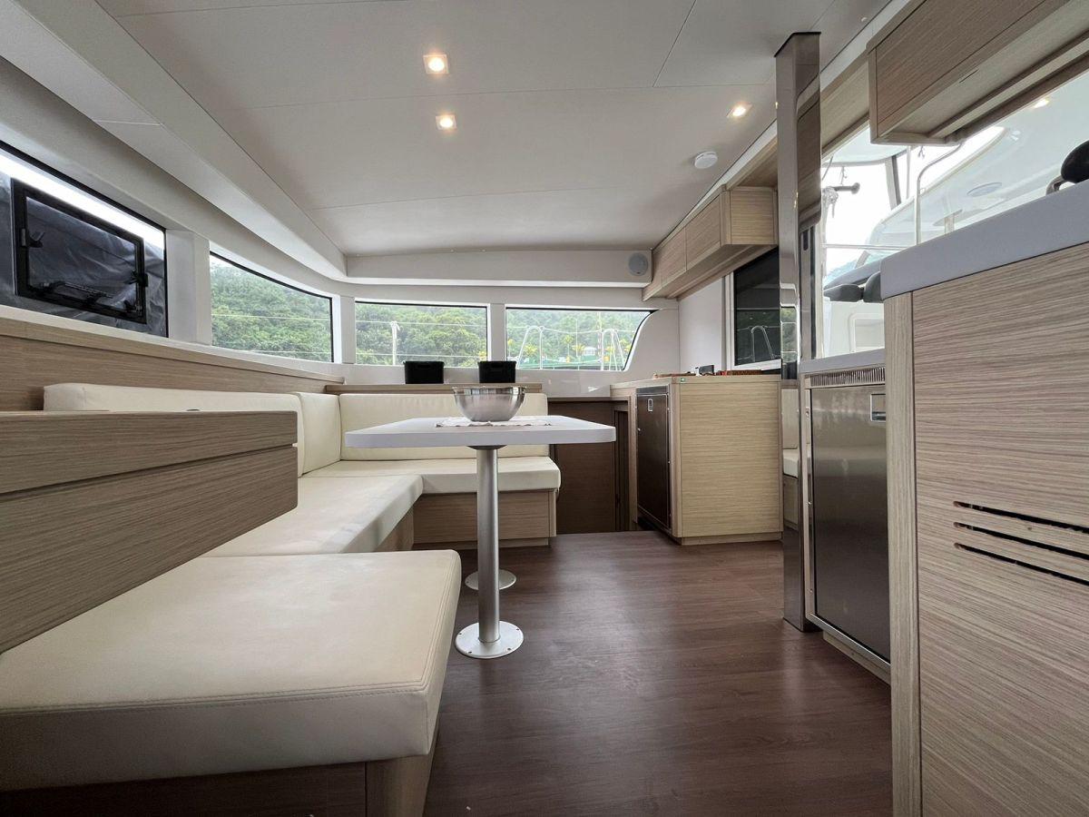 Lagoon 40 - 4 cab. - Balacobaco, picture 5