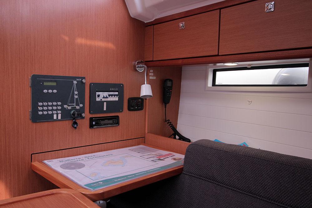 Bavaria Cruiser 37 - 3 cab. - Black Pearl, picture 8