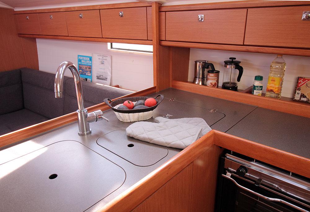 Bavaria Cruiser 37 - 3 cab. - Chilly Lilly, picture 7