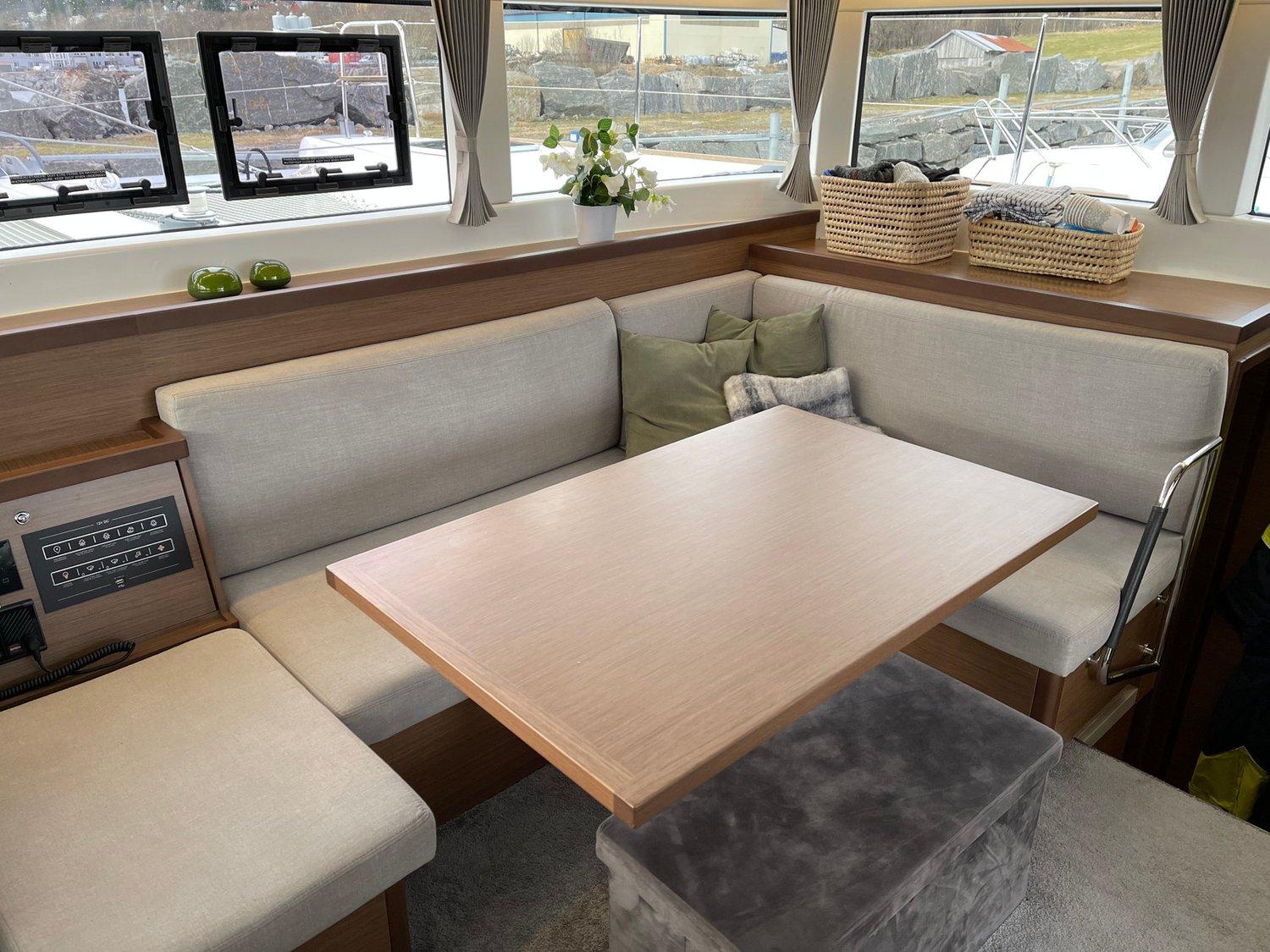 Lagoon 40 - 4 + 2 cab - Arctic Charm, picture 15