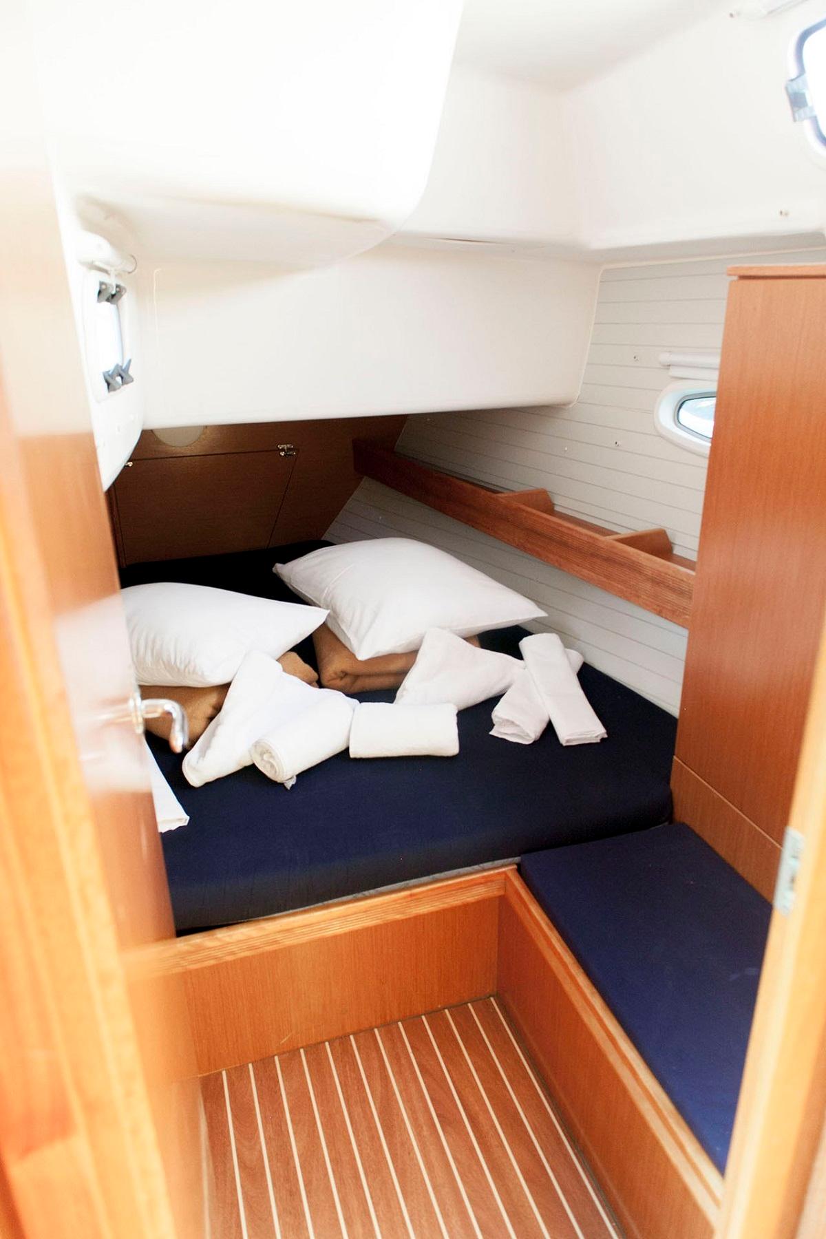 Bavaria 43 Cruiser - Constantina, picture 23