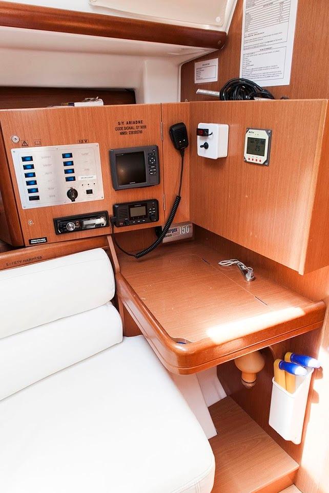Oceanis Clipper 343 - Ariadne, picture 13