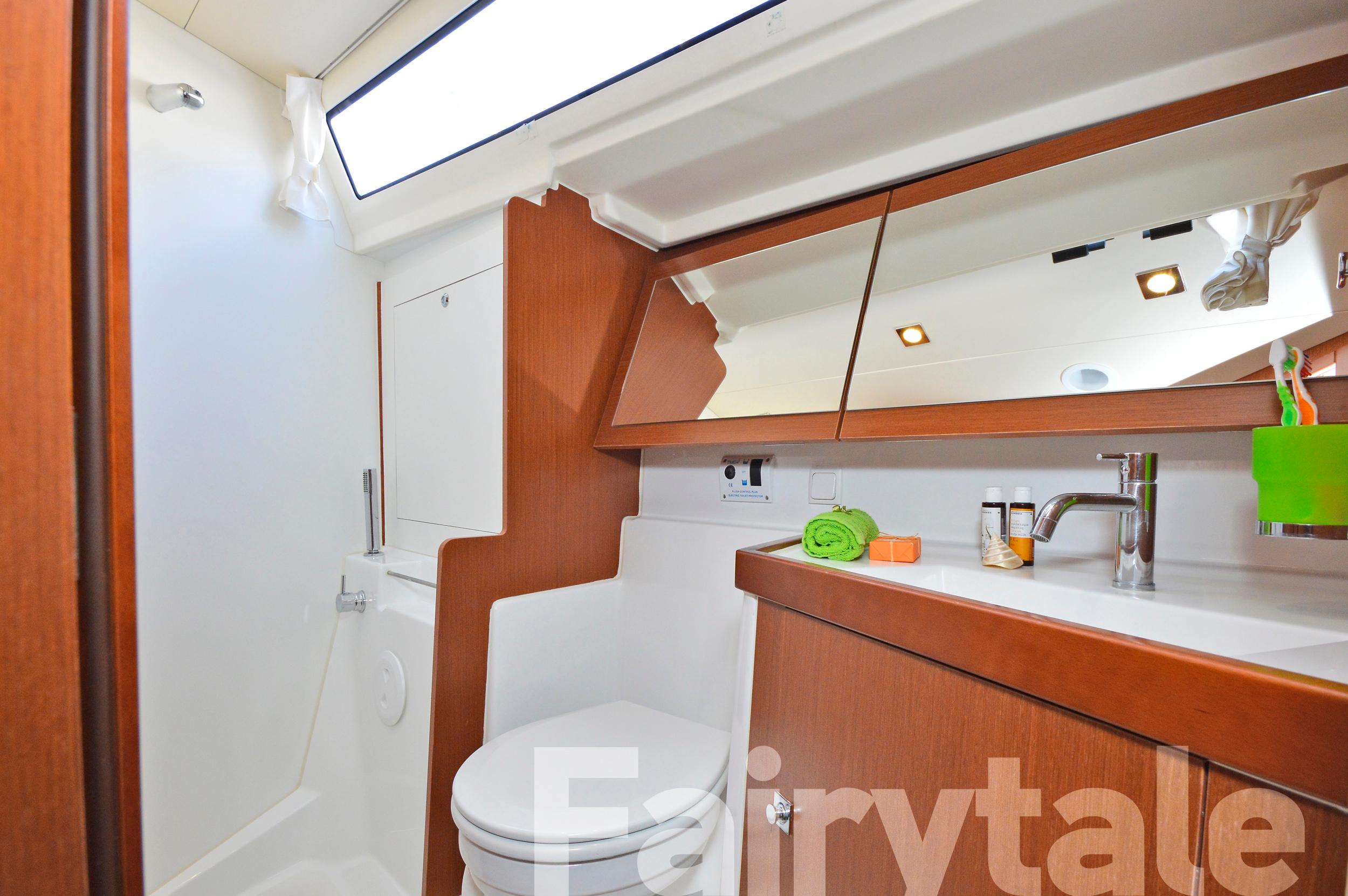 Oceanis 41 - Fairytale, picture 12