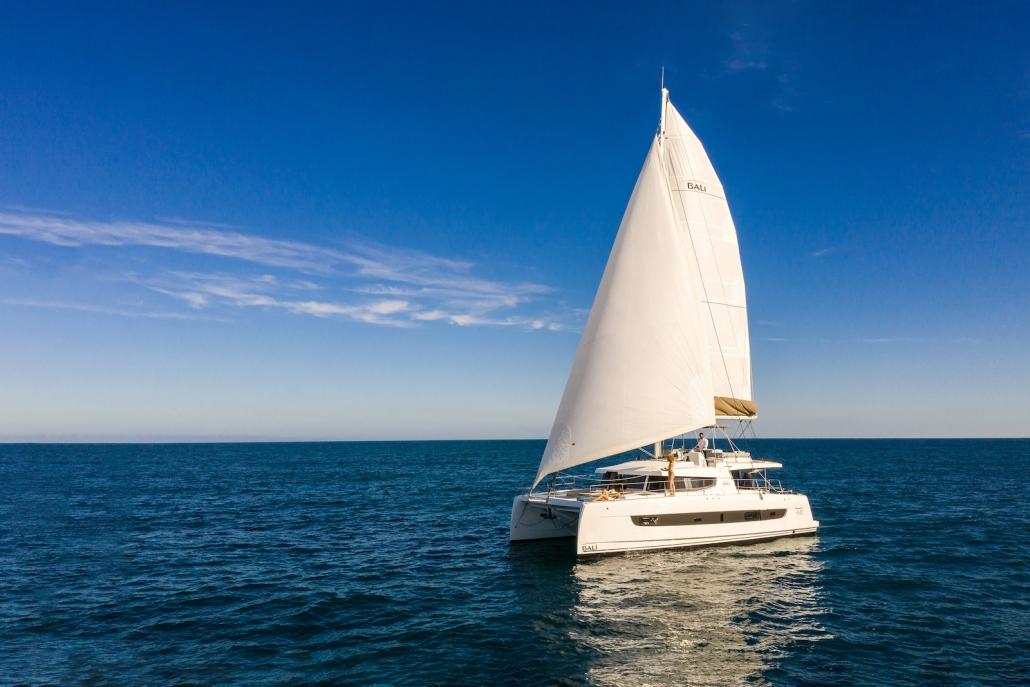 Bali 4.6 - 4 + 1 cab. - First Tracks, picture 1