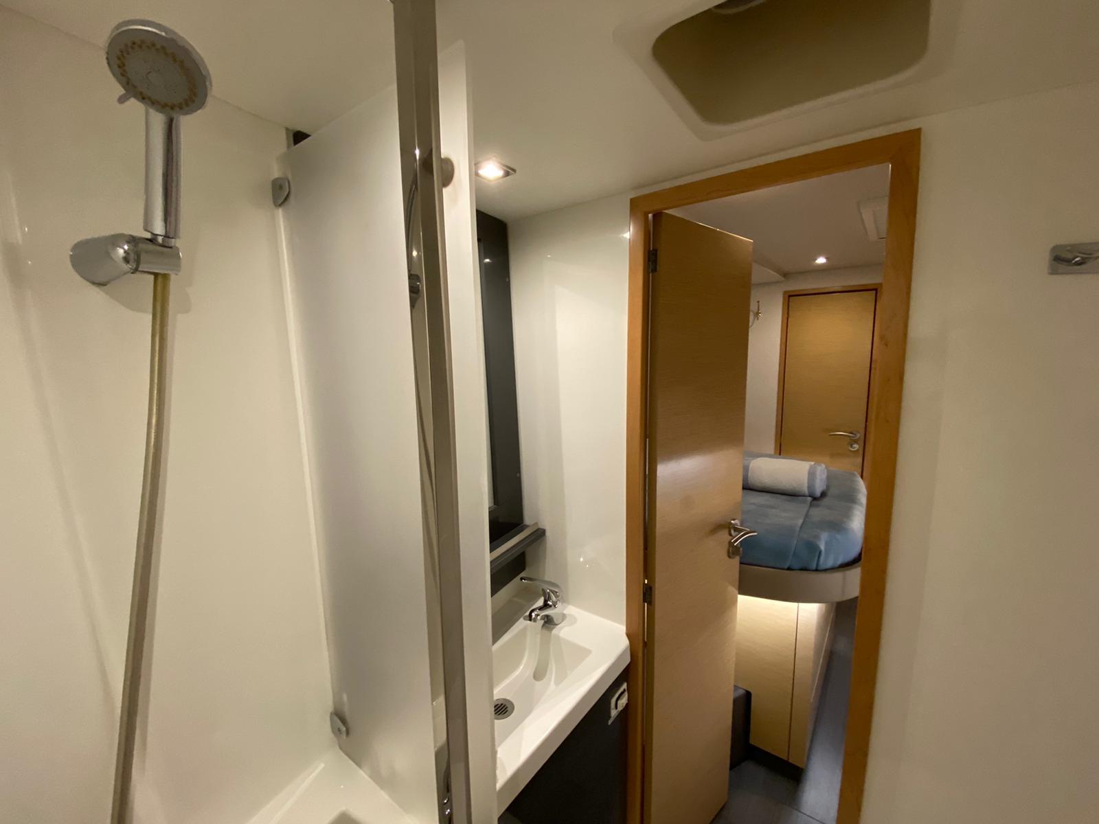 Fountaine Pajot Saba 50 Quintet - 5 + 1 cab. - Nowhere, picture 11