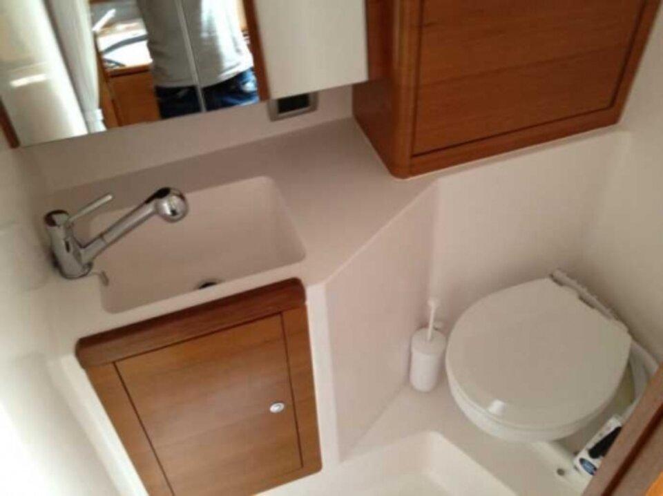 Salona 41 - White Butterfly, picture 10