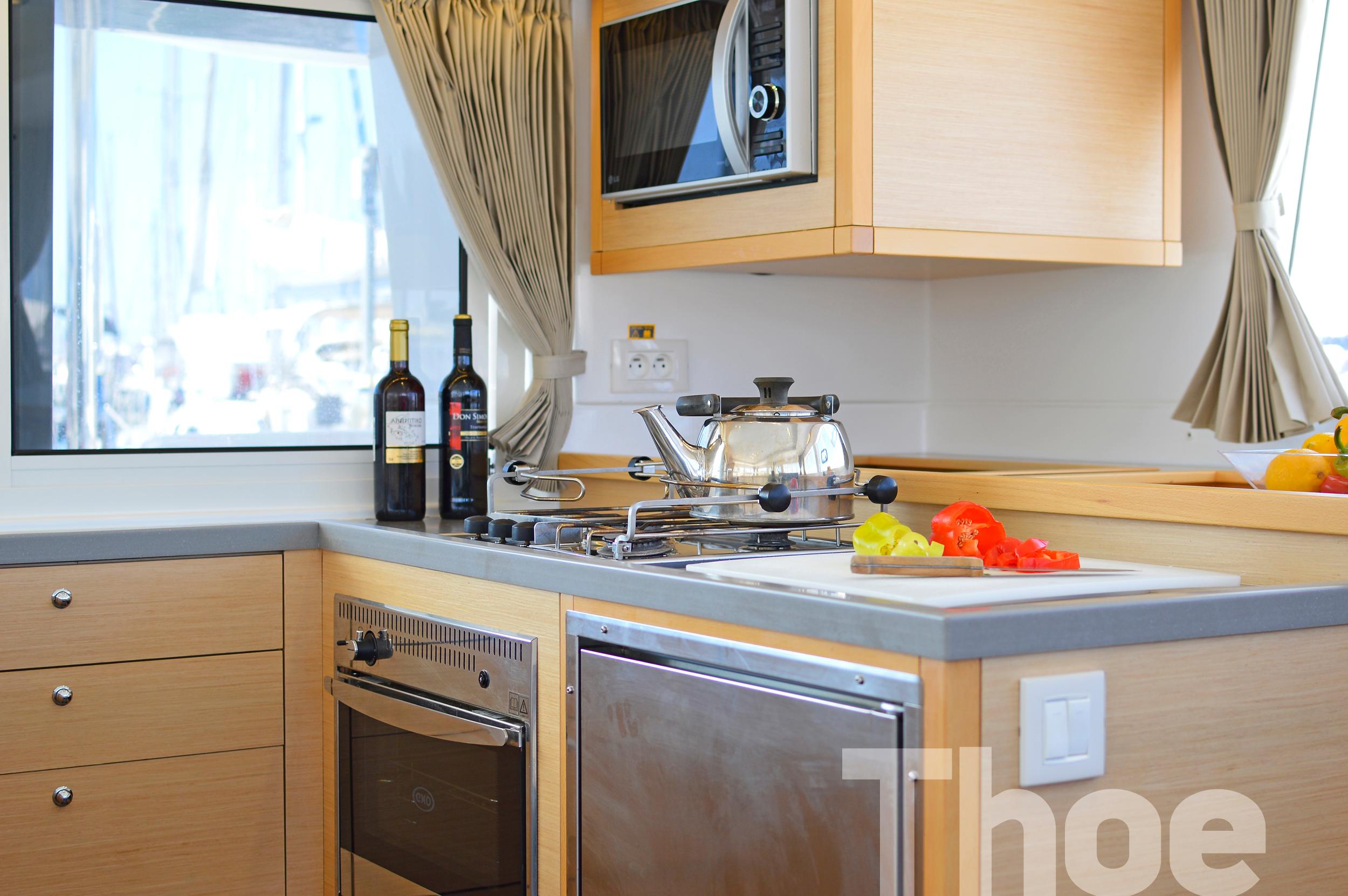 Lagoon 450 - 4 + 2 cab. - Thoe, picture 39