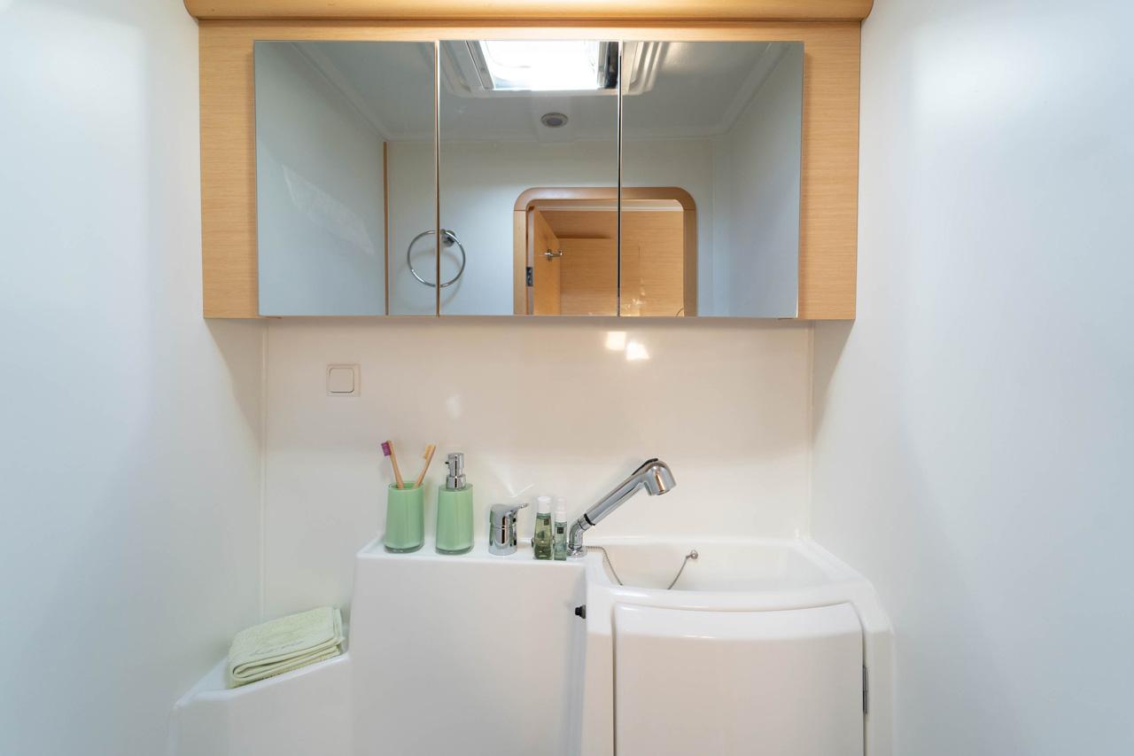 Lagoon 421 - 4 + 1 cab. - Patch Work, picture 19