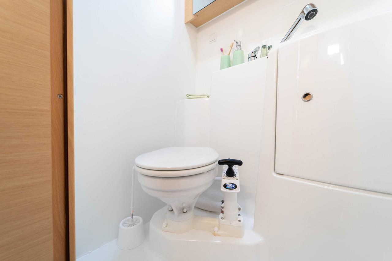 Lagoon 421 - 4 + 1 cab. - Patch Work, picture 20