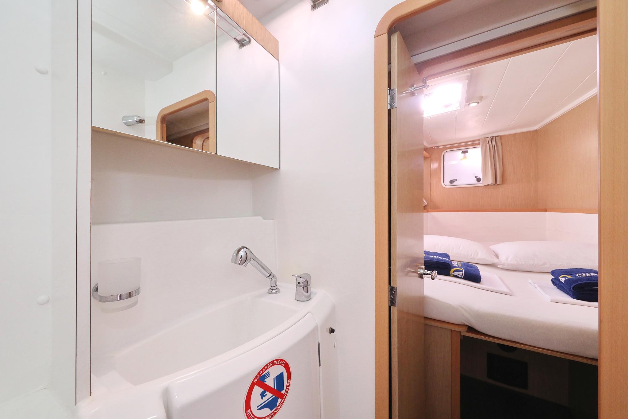 Lagoon 400 S2 - 4 + 2 cab. - Maja V, picture 37